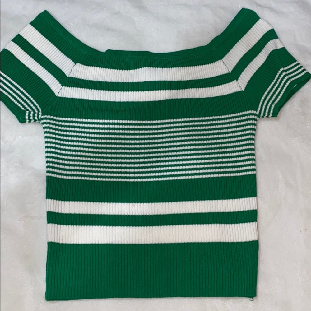 Crop stripped shirt